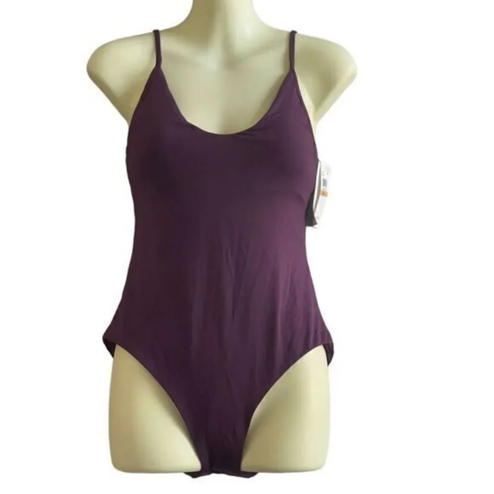 BECCA BY Rebecca Virtue Merlot Solid One Piece Swimsuit Size Small‎